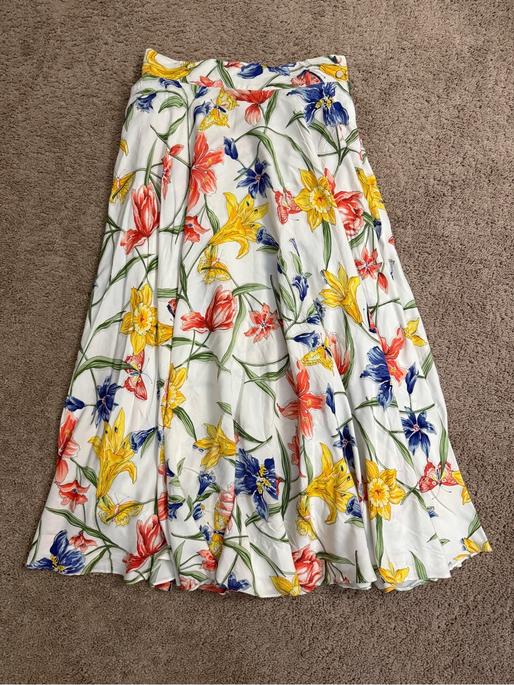 Vintage Floral A-Line Midi Skirt Women Medium White Yellow, Blue & Coral Blooms